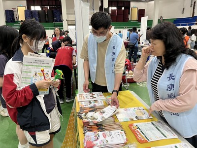 治平高中升學博覽會照片3圖片