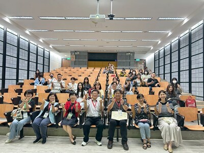 LINE_ALBUM_202567準新生座談會_251223_1圖片